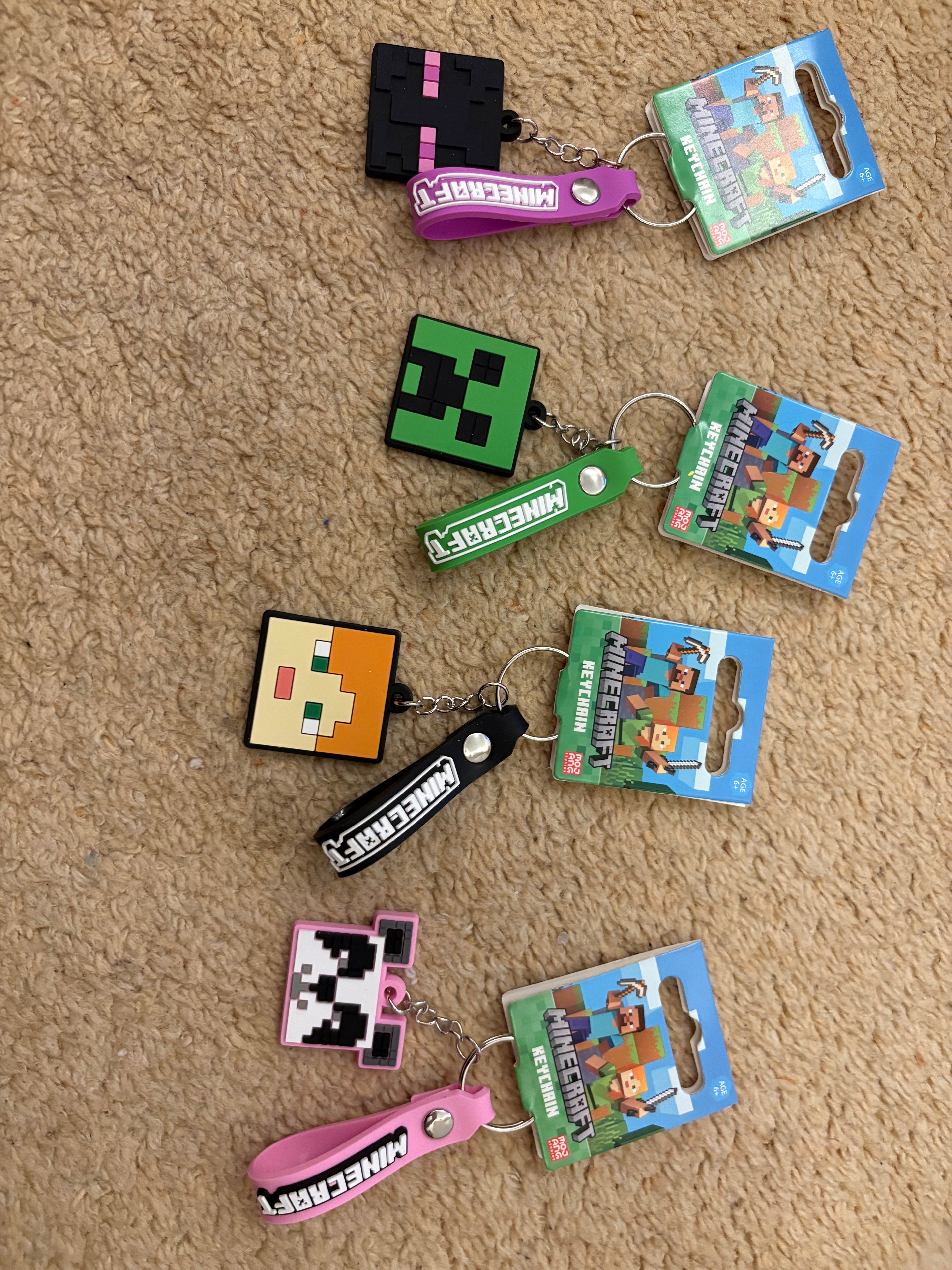 Minecraft soft Puv Charm 4Assorted